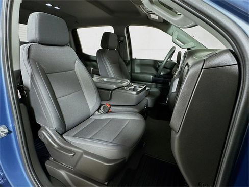 Used 2024 Chevrolet Silverado 1500 Custom image 24