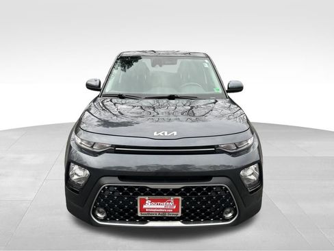 Used 2022 Kia Soul EX image 9