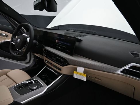 New 2026 BMW 330i Sedan w/ Premium Package RWD image 20