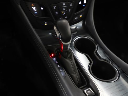 Used 2020 Buick Envision Premium image 25