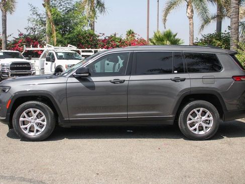 Used 2021 Jeep Grand Cherokee L Limited AWD/4WD image 5
