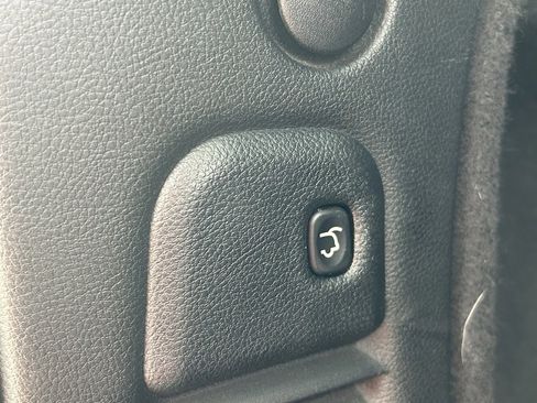 Used 2020 Dodge Durango GT image 9