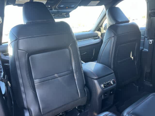 Used 2025 Ford Explorer ST-Line w/ Premium Package RWD image 13