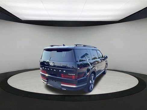 Used 2024 Hyundai Santa Fe Limited image 8