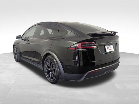 Used 2024 Tesla Model X image 17