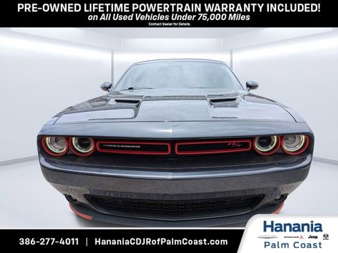 Used 2017 Dodge Challenger R/T RWD image 7