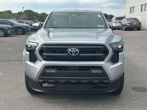 Used 2026 Toyota Tacoma SR5 AWD/4WD image 2