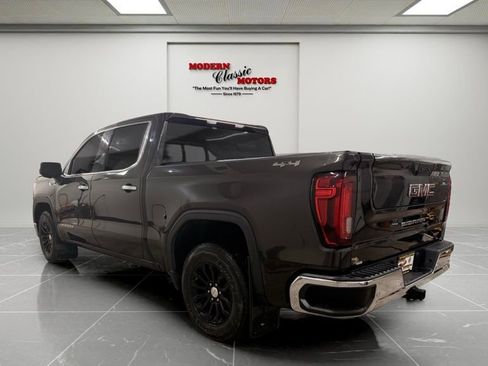 Used 2021 GMC Sierra 1500 SLT w/ Driver Alert Package II AWD/4WD image 5