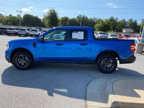 Used 2022 Ford Maverick XLT FWD image 4