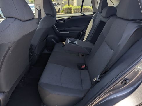 Used 2024 Toyota RAV4 XLE FWD image 8