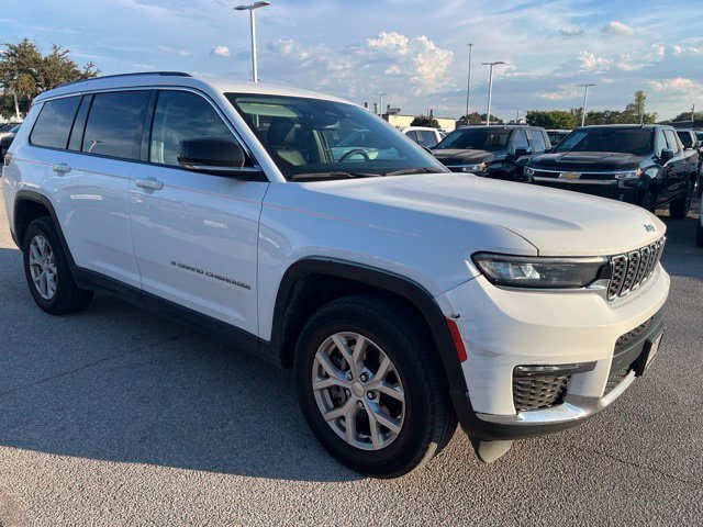Used 2023 Jeep Grand Cherokee L Limited AWD/4WD image 1