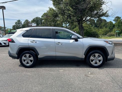 Used 2024 Toyota RAV4 XLE AWD/4WD image 19