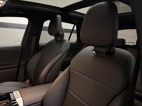 Certified 2025 Mercedes-Benz GLC 300 4MATIC image 25