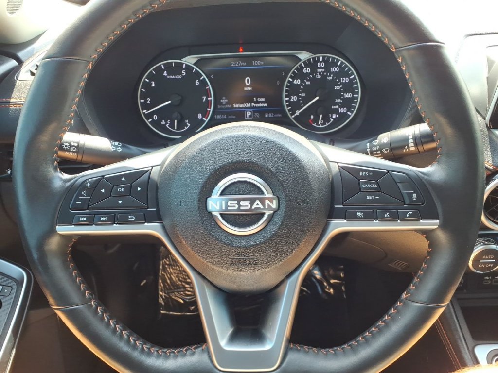 Used 2025 Nissan Sentra SR w/ SR Premium Package FWD image 14