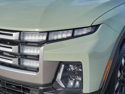 Used 2025 Hyundai Santa Cruz SEL FWD image 10