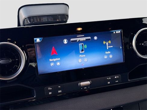 Used 2025 Mercedes-Benz Sprinter 144 Cargo image 15