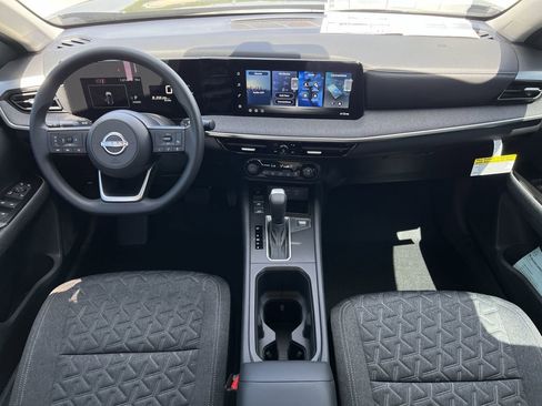 New 2026 Nissan Kicks SV FWD image 7