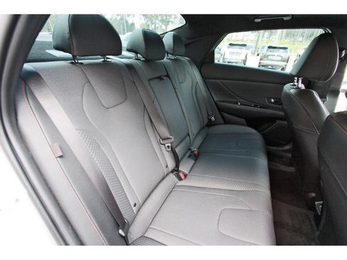Certified 2025 Hyundai Elantra N Line FWD image 14