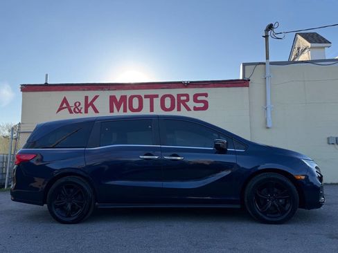 Used 2018 Honda Odyssey EX image 8