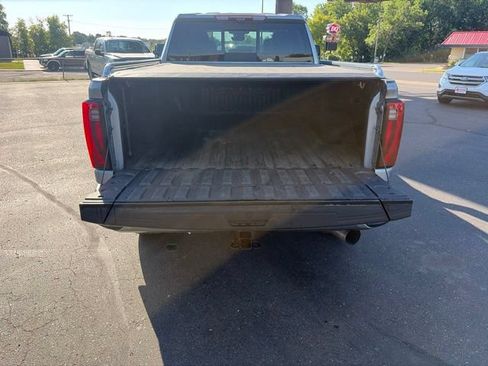 Used 2024 GMC Sierra 3500 Denali w/ Denali Reserve Package AWD/4WD image 21