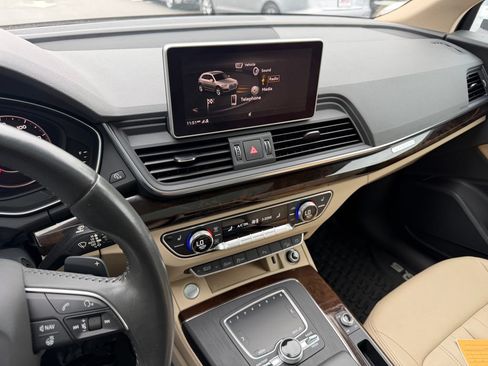 Used 2019 Audi Q5 Premium Plus w/ Premium Plus Package AWD/4WD image 20