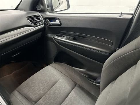 Used 2023 Dodge Durango SXT image 13