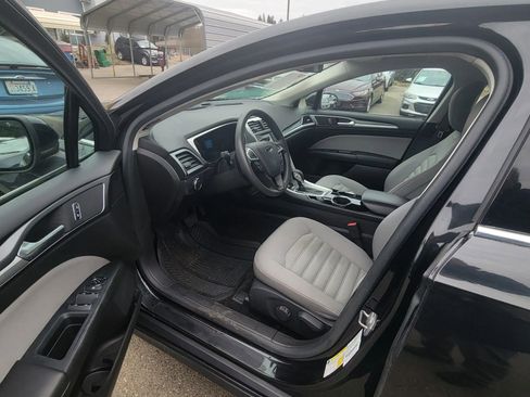 Used 2014 Ford Fusion S image 10