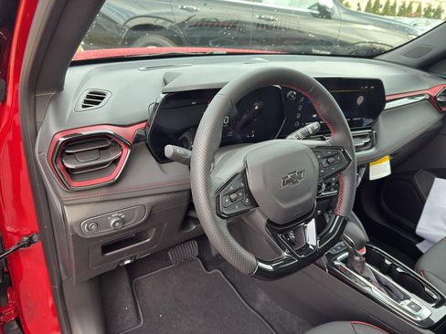 New 2026 Chevrolet TrailBlazer RS w/ Convenience Package FWD image 25