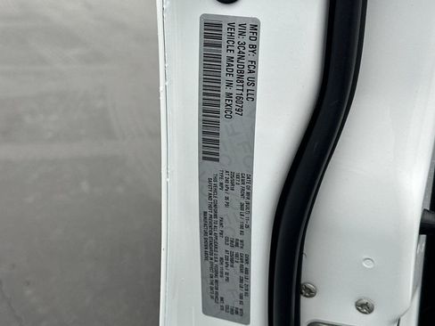 New 2026 Jeep Compass Latitude image 32