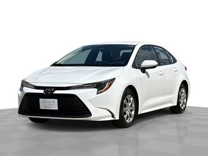 Used 2025 Toyota Corolla LE