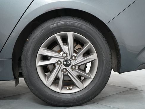 Used 2020 Kia Optima LX FWD image 28