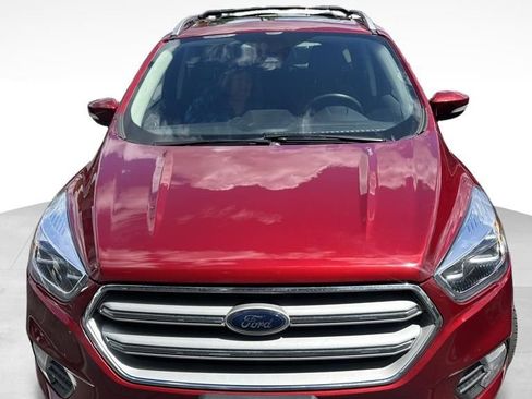 Used 2019 Ford Escape Titanium AWD/4WD image 3
