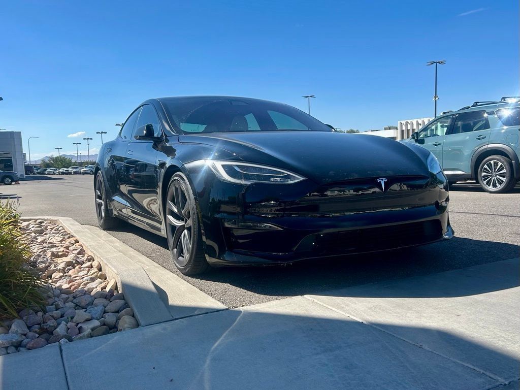 Used 2022 Tesla Model S AWD/4WD image 4
