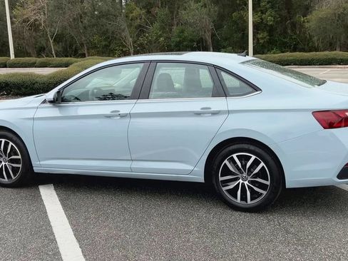 New 2026 Volkswagen Jetta SE image 6