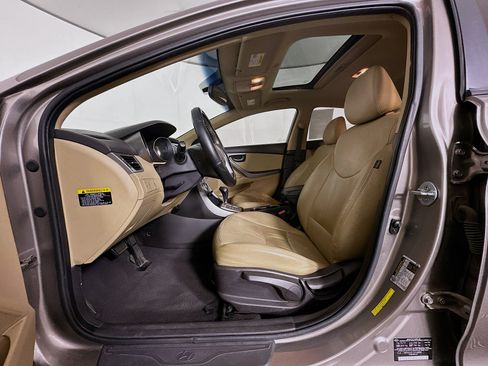 Used 2012 Hyundai Elantra Limited w/ Technology Pkg 5 FWD image 13