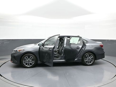 Certified 2024 Kia Forte GT-Line w/ GT-Line Premium Package FWD image 41