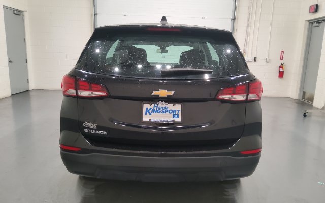 Used 2023 Chevrolet Equinox LS FWD image 9
