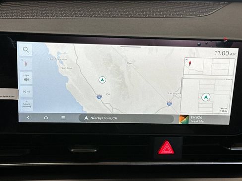 Used 2026 Kia Carnival LXS FWD image 22