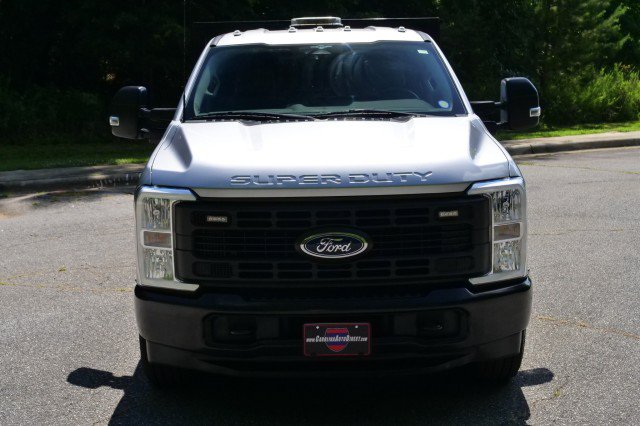Used 2023 Ford F350 XL RWD image 5