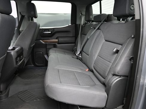Used 2021 Chevrolet Silverado 1500 LT Trail Boss w/ Convenience Package II AWD/4WD image 18