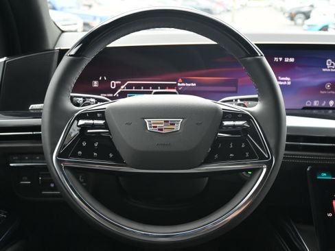 Used 2026 Cadillac Escalade Sport w/ LPO, ONYX Package image 22