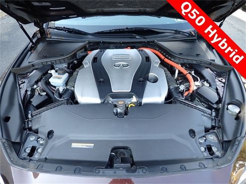 Used 2018 INFINITI Q50 Luxe w/ Cargo Package (L95) image 13