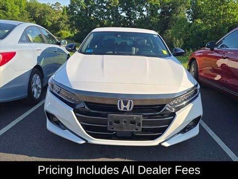 Used 2022 Honda Accord Sport image 2