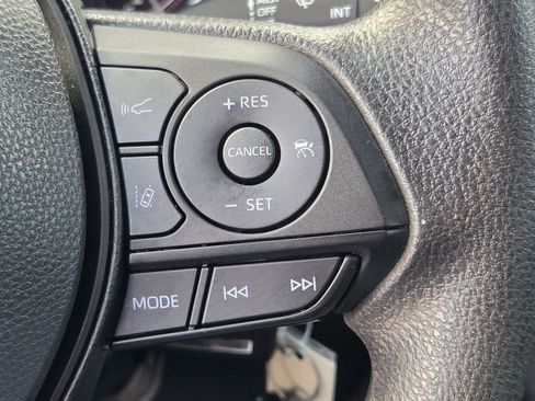 Used 2024 Toyota RAV4 LE FWD image 21