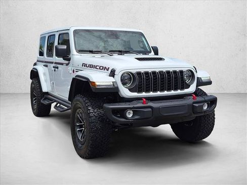 Used 2026 Jeep Wrangler Unlimited Rubicon AWD/4WD image 3