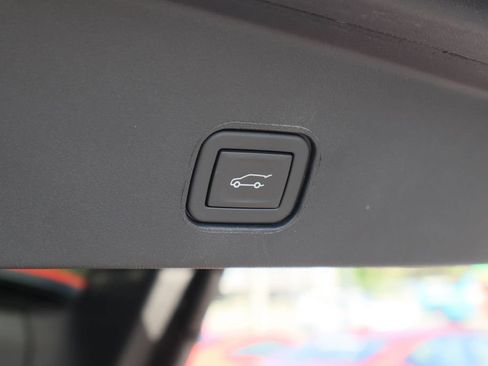 Certified 2024 Cadillac Lyriq Tech AWD/4WD image 27