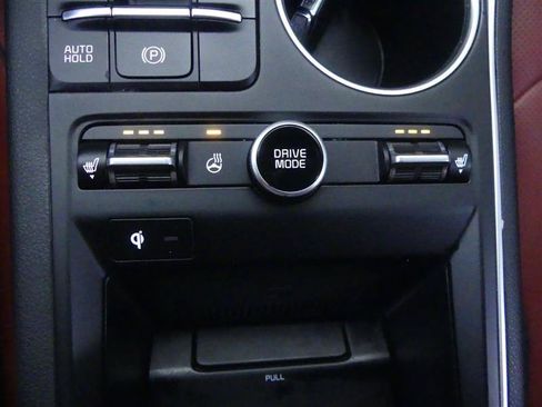 Used 2024 Kia K5 GT-Line AWD/4WD image 16
