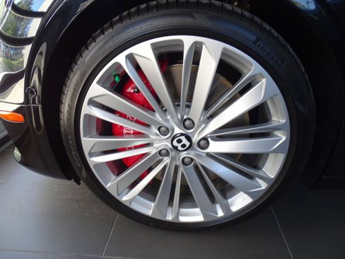 Used 2022 Bentley Continental GT Speed image 6