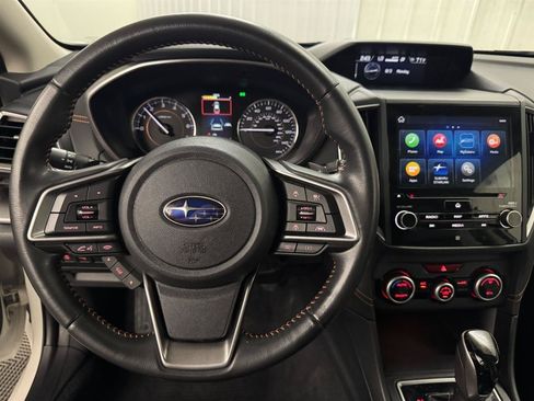 Used 2020 Subaru Crosstrek 2.0i Limited w/ Moonroof Package w/Navigation AWD/4WD image 12