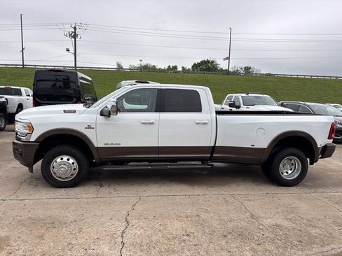 Used 2024 RAM 3500 Limited w/ Safety Group AWD/4WD image 9